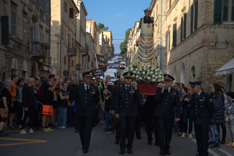 - RIPRODUZIONE RISERVATA