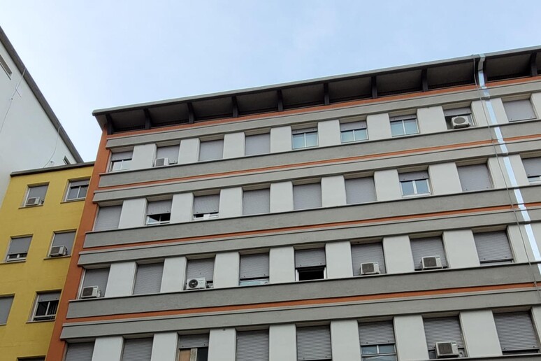 - RIPRODUZIONE RISERVATA