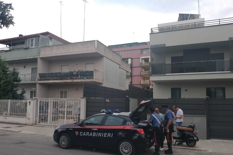 - RIPRODUZIONE RISERVATA