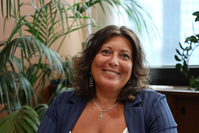 - RIPRODUZIONE RISERVATA