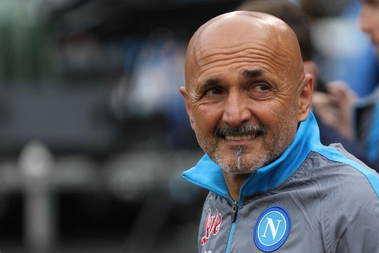 Luciano Spalletti sulla panchina del Napoli. Foto d 'archivio - RIPRODUZIONE RISERVATA
