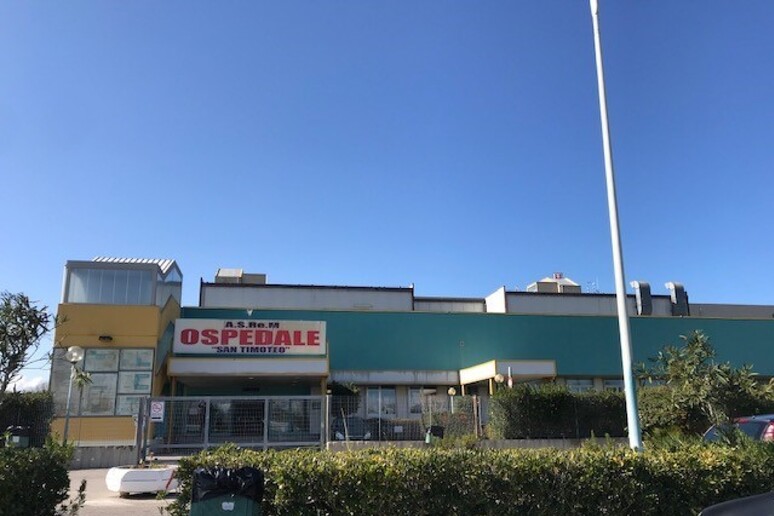 - RIPRODUZIONE RISERVATA