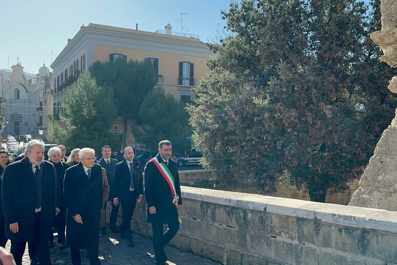 -     RIPRODUZIONE RISERVATA