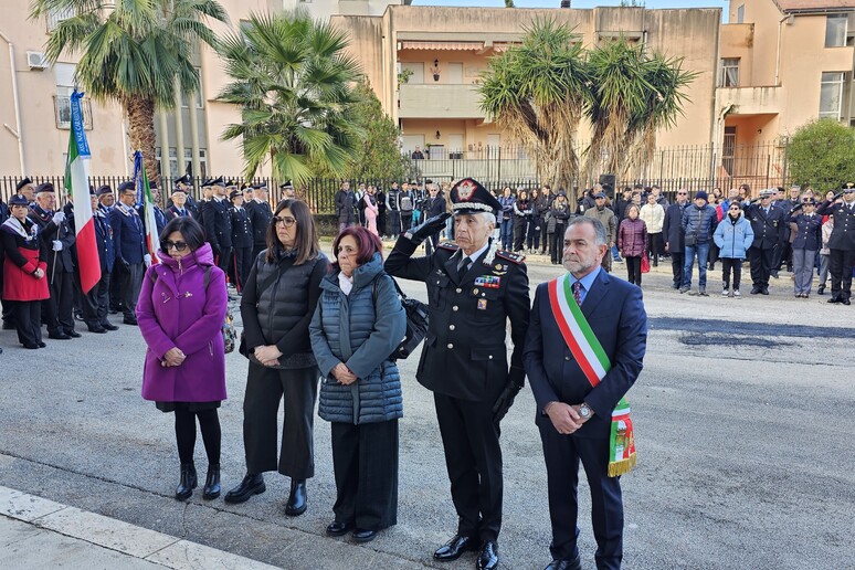 - RIPRODUZIONE RISERVATA
