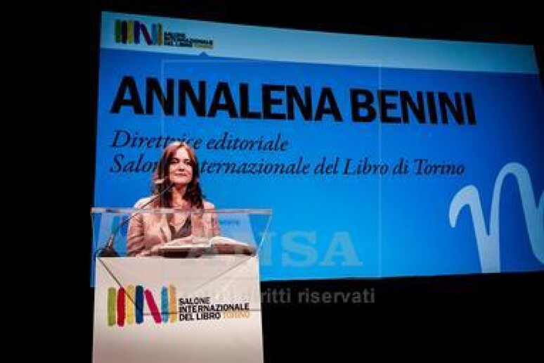 -     RIPRODUZIONE RISERVATA
