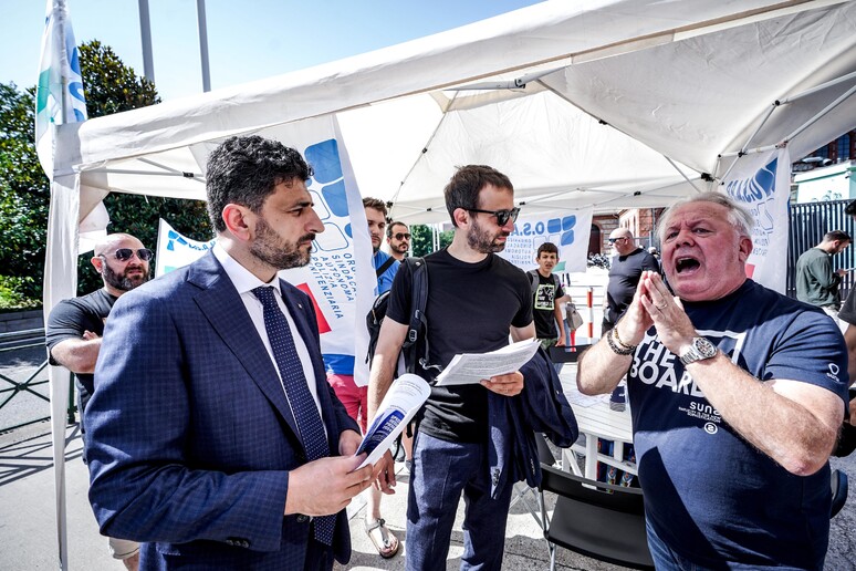 - RIPRODUZIONE RISERVATA