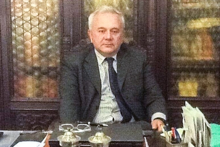 - RIPRODUZIONE RISERVATA