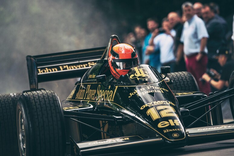 Goodwood celebra la prima vittoria di Senna in un GP - RIPRODUZIONE RISERVATA