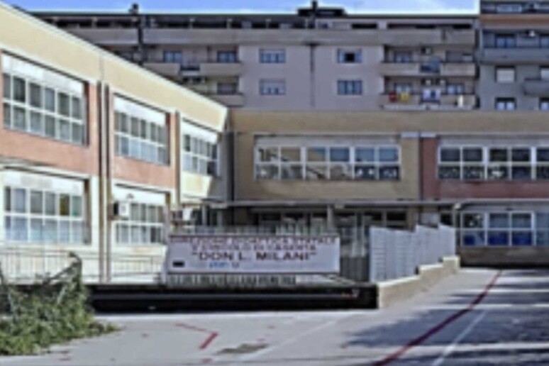 - RIPRODUZIONE RISERVATA