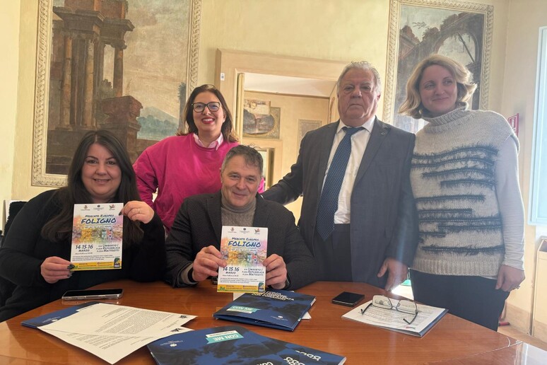 - RIPRODUZIONE RISERVATA