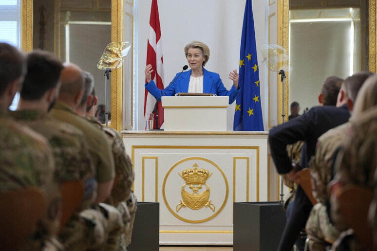 Von der Leyen: "L 'Europa deve prepararsi alla guerra" © ANSA/EPA