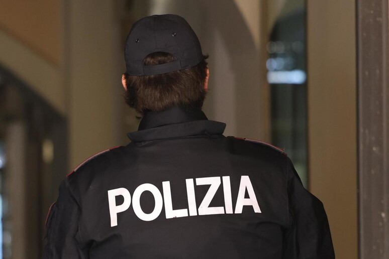 Donna trovata morta in casa Spoleto, ipotesi femminicidio - RIPRODUZIONE RISERVATA