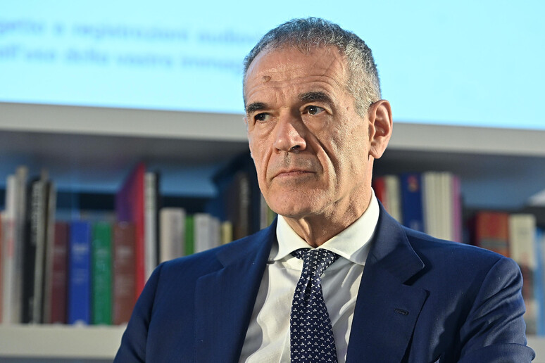 - RIPRODUZIONE RISERVATA
