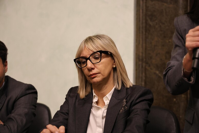 - RIPRODUZIONE RISERVATA