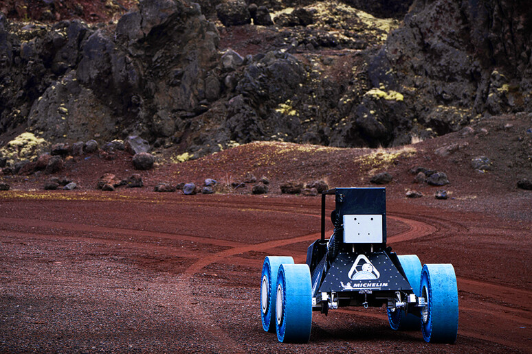 Michelin prosegue sviluppo Lunar Wheel per missione Artemis - RIPRODUZIONE RISERVATA