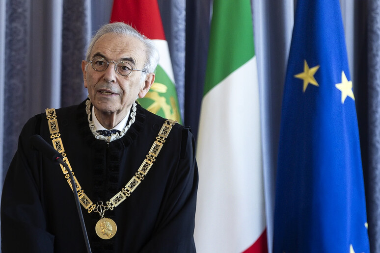 - RIPRODUZIONE RISERVATA
