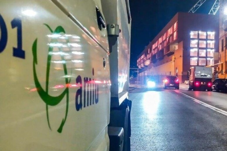 - RIPRODUZIONE RISERVATA