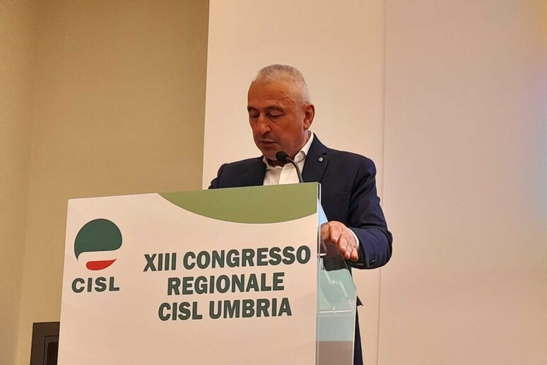 - RIPRODUZIONE RISERVATA