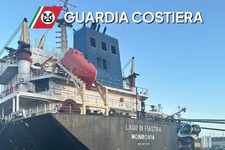 - RIPRODUZIONE RISERVATA
