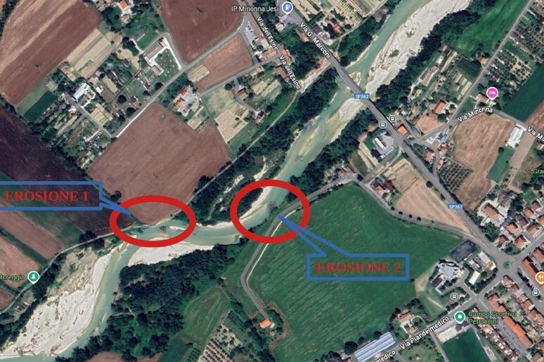 - RIPRODUZIONE RISERVATA