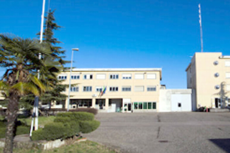 - RIPRODUZIONE RISERVATA