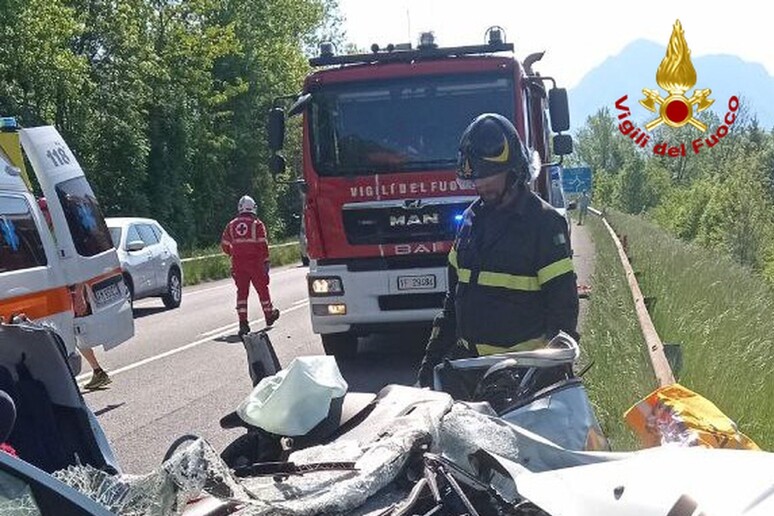 - RIPRODUZIONE RISERVATA