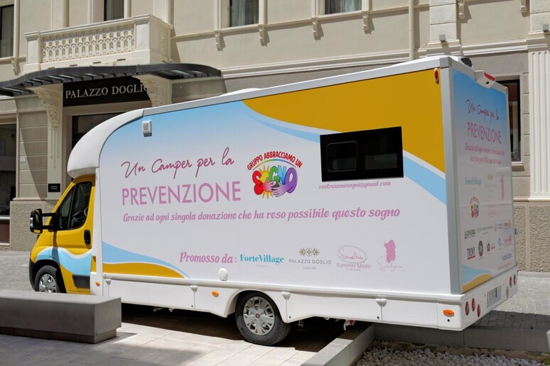 - RIPRODUZIONE RISERVATA