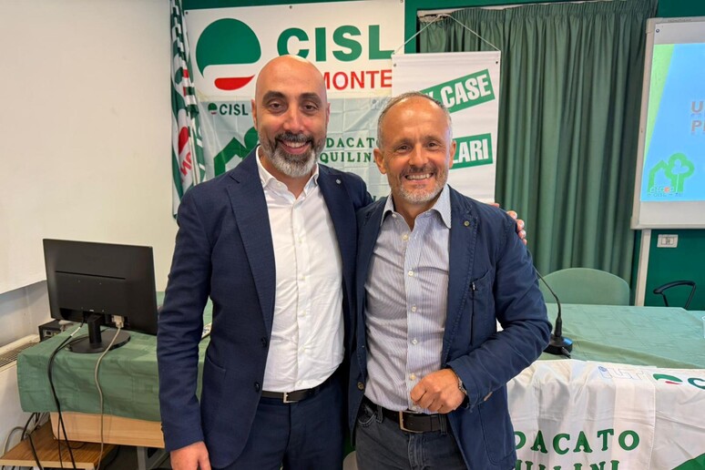 - RIPRODUZIONE RISERVATA
