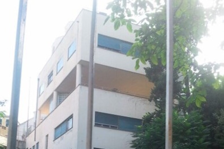 - RIPRODUZIONE RISERVATA