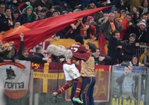 Soccer: Italy's Cup; As Roma-Fc Juventus